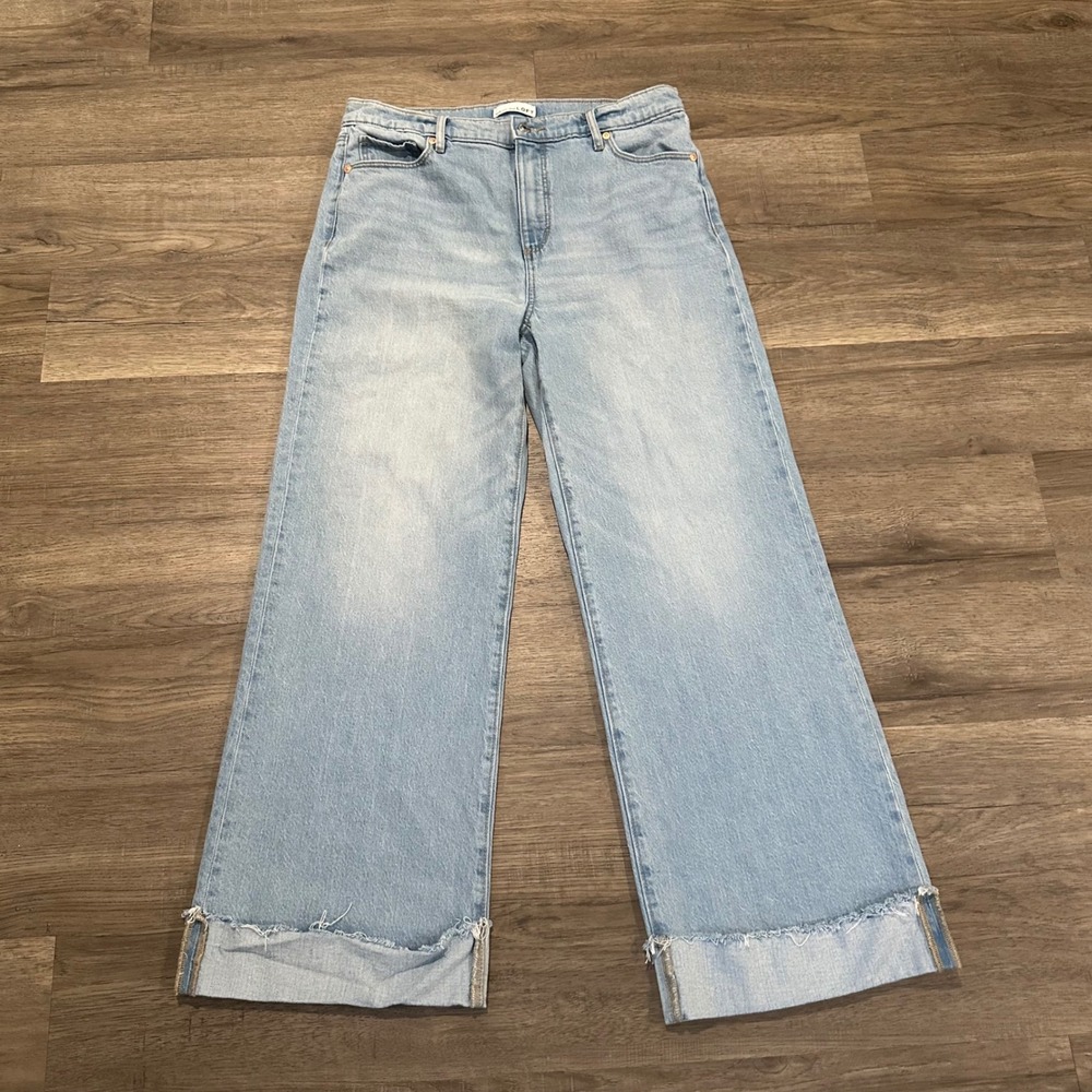 LOFT The Wide Leg Light Wash Raw Hem Frayed Cuff Jeans 30/10 High Rise